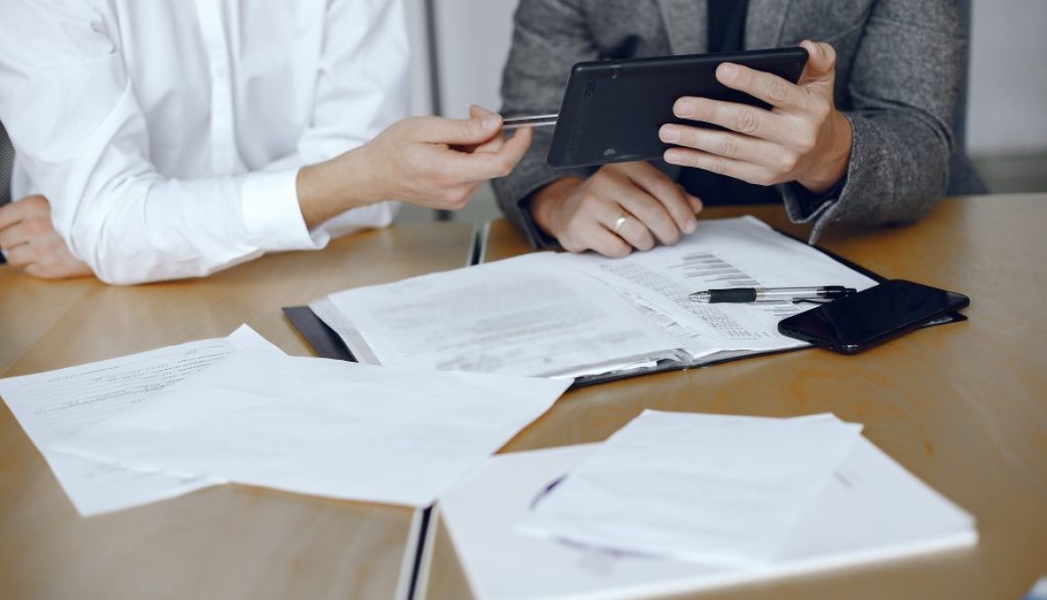 Buku Besar Coretax DJP menampilkan transaksi debit kredit dan saldo pajak